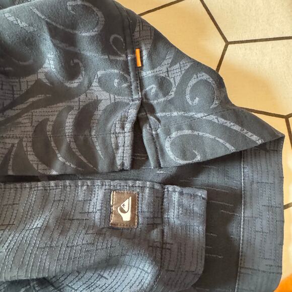 Quick Silver Men’s SS Button Down Shirt Blue Sz L - Picture 7 of 9